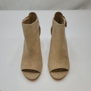 Stuart Weitzman Opendoor Tan Suede Peep Toe Side Cutout Ankle Booties Spain 8.5